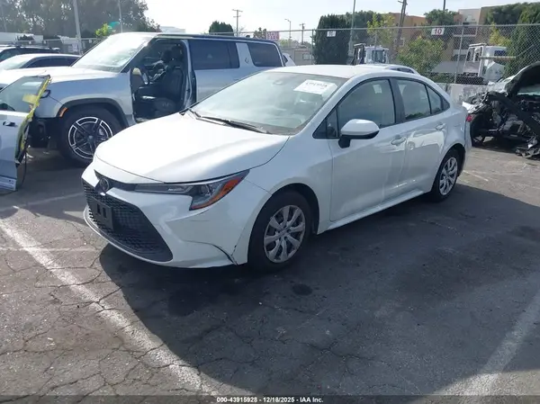 JTDEPMAE0MJ176694 2021 TOYOTA COROLLA - Image 2