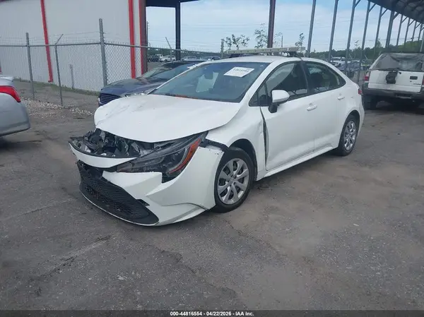 JTDEPMAE0MJ179403 2021 TOYOTA COROLLA - Image 2
