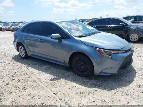 JTDEPMAE0MJ180485 2021 TOYOTA COROLLA - Image 1