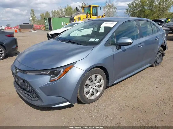 JTDEPMAE0MJ181751 2021 TOYOTA COROLLA - Image 2