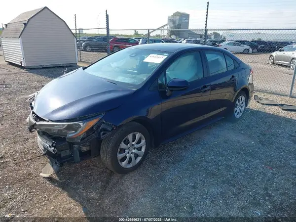 JTDEPMAE0MJ182740 2021 TOYOTA COROLLA - Image 2