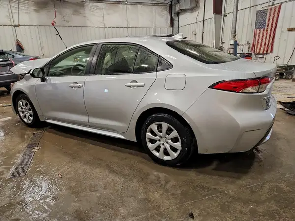 JTDEPMAE0MJ188571 2021 TOYOTA COROLLA - Image 2