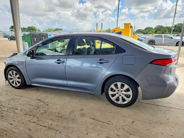JTDEPMAE0N3001822 2022 TOYOTA COROLLA - Image 2