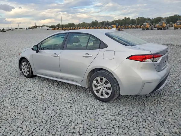 JTDEPMAE0N3006776 2022 TOYOTA COROLLA - Image 2