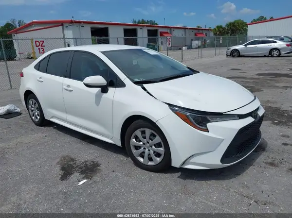 JTDEPMAE0N3007815 2022 TOYOTA COROLLA - Image 1