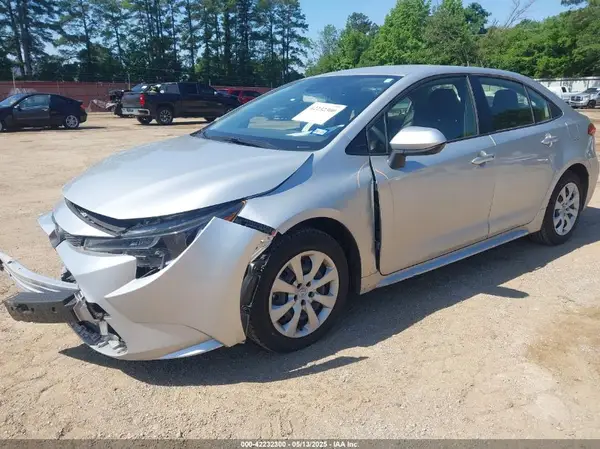 JTDEPMAE0N3010777 2022 TOYOTA COROLLA - Image 2