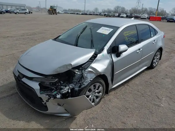 JTDEPMAE0N3012822 2022 TOYOTA COROLLA - Image 2