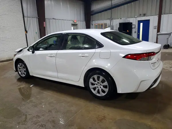 JTDEPMAE0N3013257 2022 TOYOTA COROLLA - Image 2