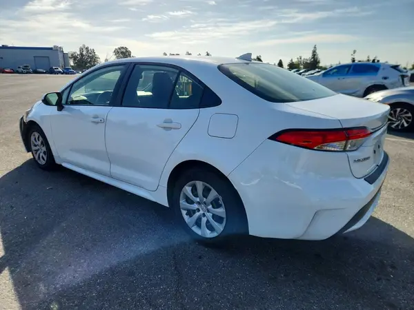 JTDEPMAE0N3014490 2022 TOYOTA COROLLA - Image 2