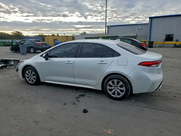 JTDEPMAE0N3015073 2022 TOYOTA COROLLA - Image 2
