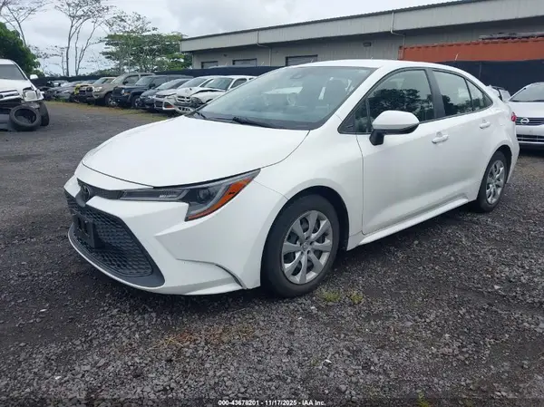 JTDEPMAE0N3033718 2022 TOYOTA COROLLA - Image 2