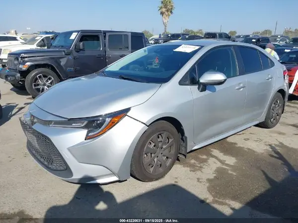 JTDEPMAE0NJ190807 2022 TOYOTA COROLLA - Image 2