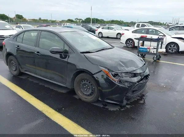 JTDEPMAE0NJ211641 2022 TOYOTA COROLLA - Image 1