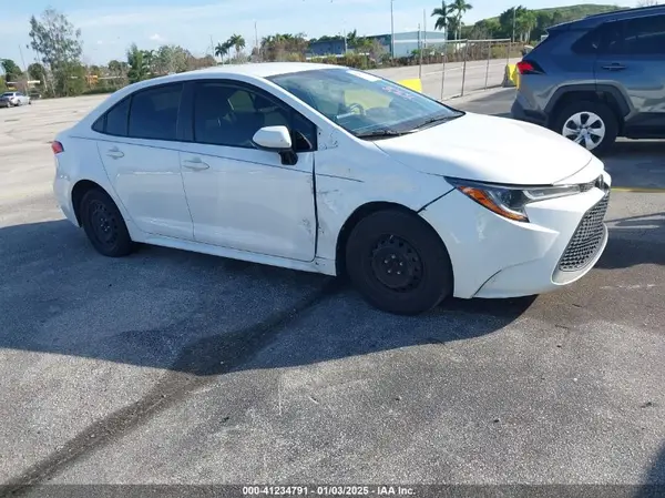 JTDEPMAE1MJ124247 2021 TOYOTA COROLLA - Image 1