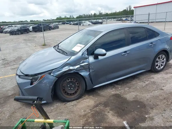 JTDEPMAE1MJ125687 2021 TOYOTA COROLLA - Image 2