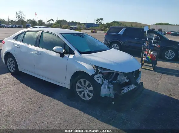 JTDEPMAE1MJ126631 2021 TOYOTA COROLLA - Image 1