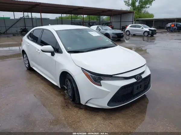 JTDEPMAE1MJ140223 2021 TOYOTA COROLLA - Image 1