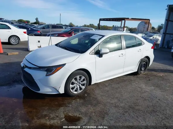 JTDEPMAE1MJ179622 2021 TOYOTA COROLLA - Image 2
