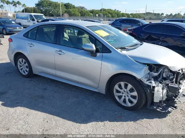 JTDEPMAE1MJ187249 2021 TOYOTA COROLLA - Image 1