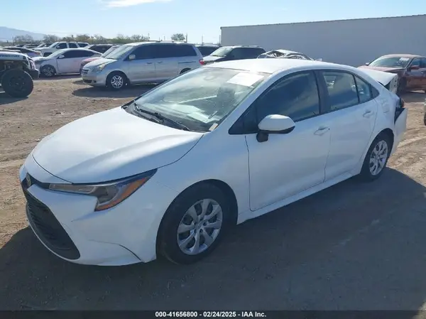 JTDEPMAE1MJ189311 2021 TOYOTA COROLLA - Image 2