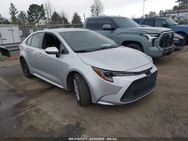 JTDEPMAE1N3017799 2022 TOYOTA COROLLA - Image 1