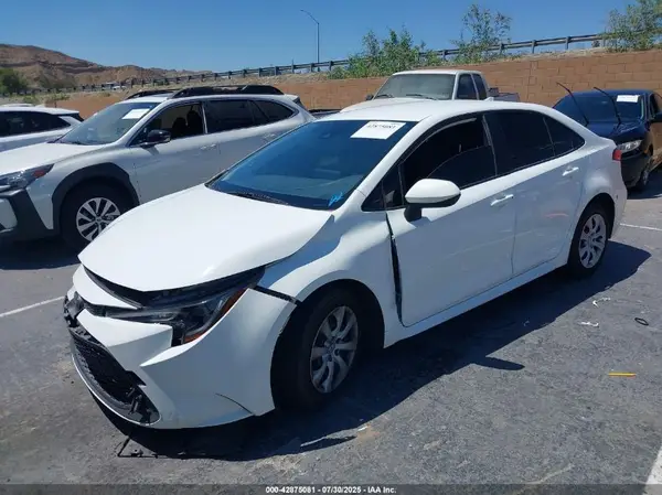 JTDEPMAE1N3020556 2022 TOYOTA COROLLA - Image 2
