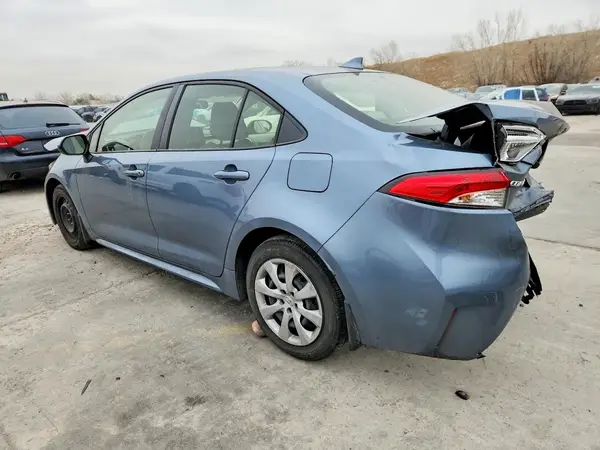 JTDEPMAE1N3026051 2022 TOYOTA COROLLA - Image 2
