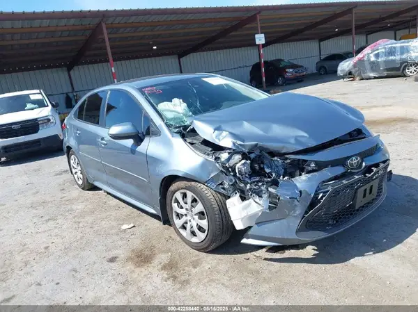 JTDEPMAE1N3029998 2022 TOYOTA COROLLA - Image 1