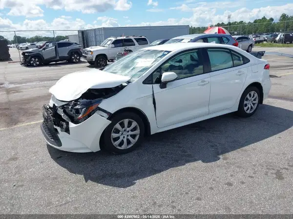 JTDEPMAE1N3033467 2022 TOYOTA COROLLA - Image 2