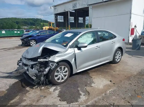 JTDEPMAE1NJ204522 2022 TOYOTA COROLLA - Image 2