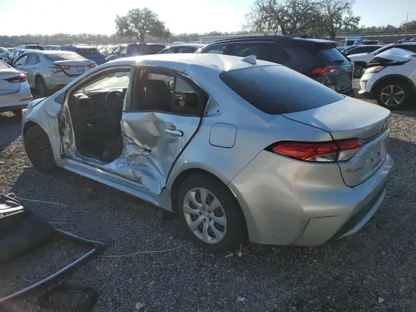 JTDEPMAE1NJ213866 2022 TOYOTA COROLLA - Image 2