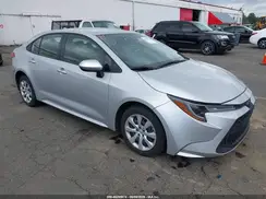 JTDEPMAE1NJ220977 2022 TOYOTA COROLLA