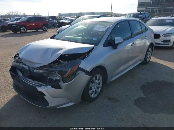 JTDEPMAE1NJ224897 2022 TOYOTA COROLLA - Image 2