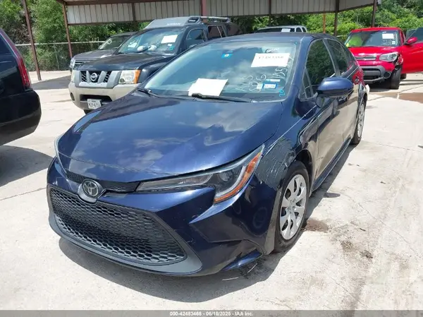 JTDEPMAE2MJ135547 2021 TOYOTA COROLLA - Image 2