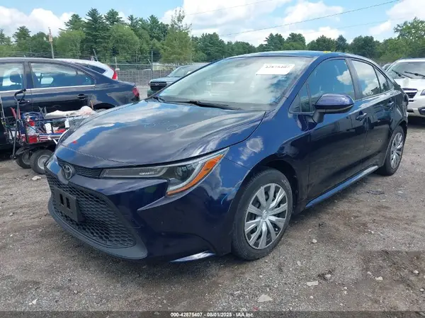 JTDEPMAE2MJ135595 2021 TOYOTA COROLLA - Image 2