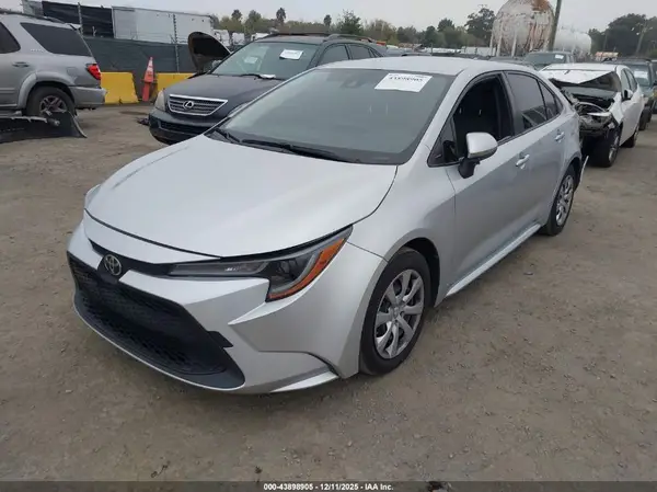 JTDEPMAE2MJ145849 2021 TOYOTA COROLLA - Image 2