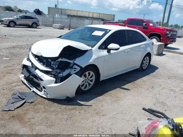 JTDEPMAE2MJ151389 2021 TOYOTA COROLLA - Image 2