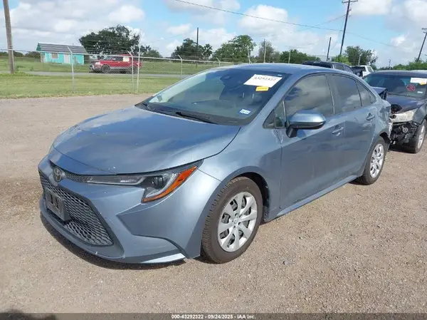 JTDEPMAE2MJ178561 2021 TOYOTA COROLLA - Image 2