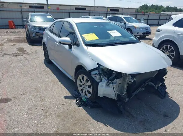 JTDEPMAE2MJ186868 2021 TOYOTA COROLLA - Image 1