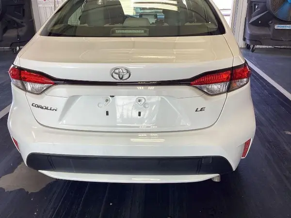 JTDEPMAE2MJ187762 2021 TOYOTA COROLLA - Image 2