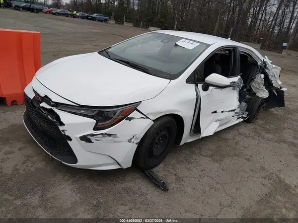 JTDEPMAE2MJ189978 2021 TOYOTA COROLLA - Image 2