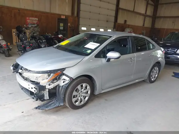 JTDEPMAE2N3015933 2022 TOYOTA COROLLA - Image 2
