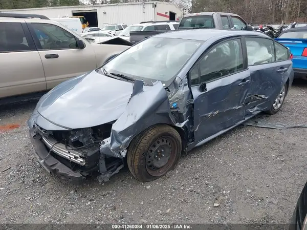 JTDEPMAE2NJ201841 2022 TOYOTA COROLLA - Image 2