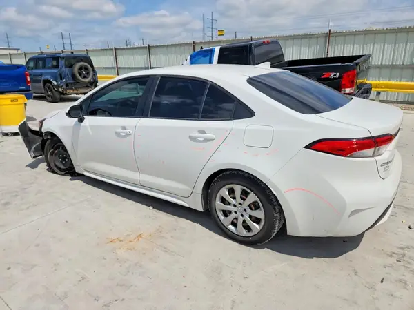 JTDEPMAE2NJ205758 2022 TOYOTA COROLLA - Image 2