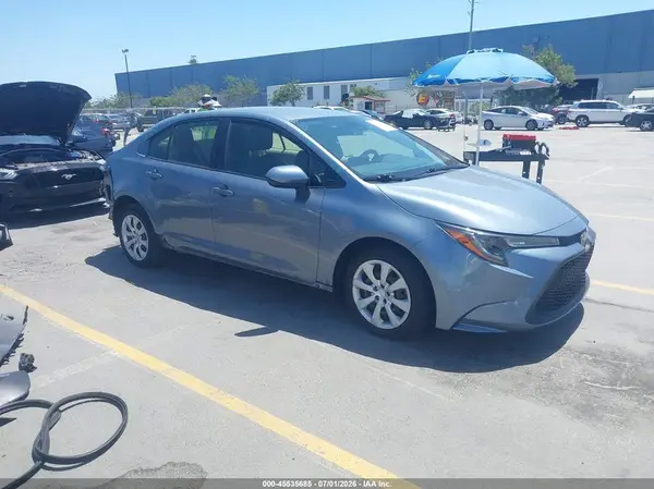 JTDEPMAE2NJ207607 2022 TOYOTA COROLLA - Image 1