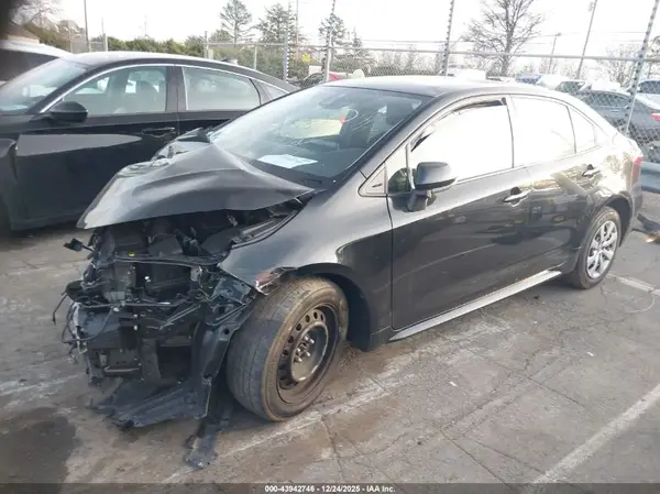 JTDEPMAE2NJ213309 2022 TOYOTA COROLLA - Image 2