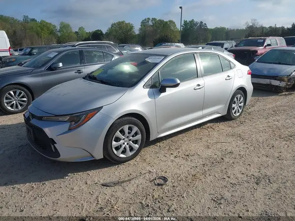 JTDEPMAE2NJ219028 2022 TOYOTA COROLLA - Image 2