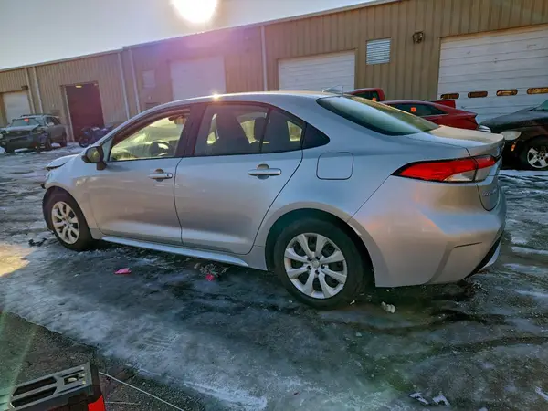 JTDEPMAE2NJ223399 2022 TOYOTA COROLLA - Image 2