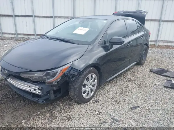 JTDEPMAE2NJ225668 2022 TOYOTA COROLLA - Image 2