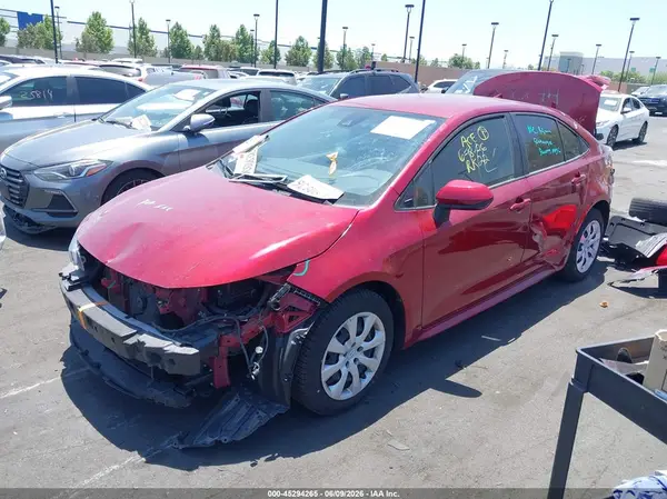 JTDEPMAE2NJ228151 2022 TOYOTA COROLLA - Image 2